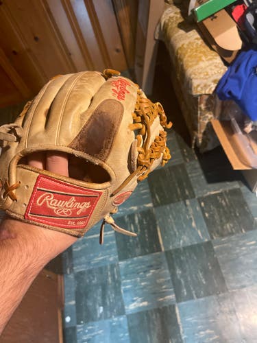 Used 2015 Rawlings Right Hand Throw Infield Pro Preferred Baseball Glove 11.5"