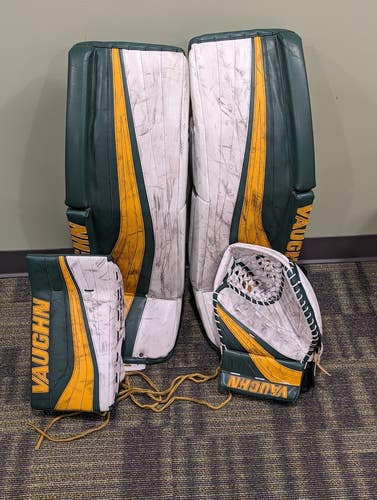 Vaughn SLR1 Pro Carbon Goalie Full Set  33+1