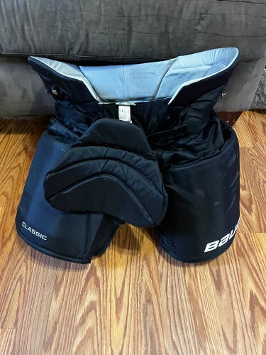 Bauer classic goalie pants medium