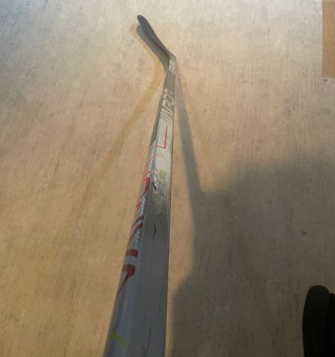 Intermediate Left Hand P92  Vapor Hyperlite Hockey Stick