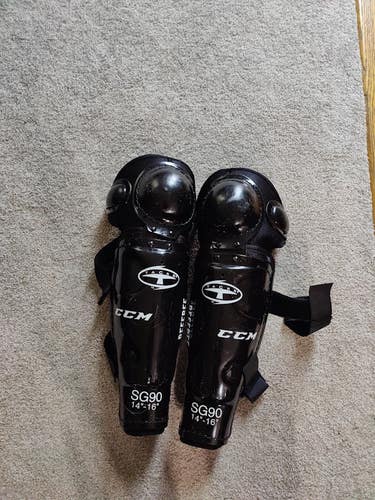CCM Tacks SG90 Referee Shin Pads Adjustable 14"-16"