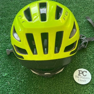 Specialized Bike helmet Yth size 52-57cm