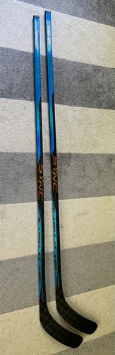 Senior New Right Handed Bauer Nexus Sync Hockey Stick P88 70 Flex