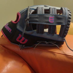 Wilson a2000 13” softball glove