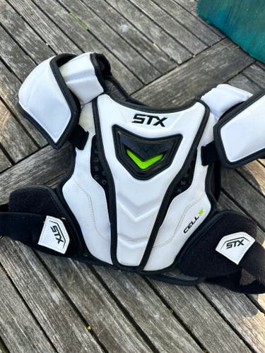 STX Cell IV Lacrosse Shoulder Pads - medium
