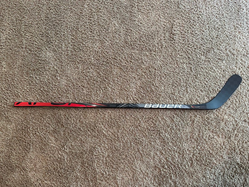 Bauer Vapor Flylite Jr Hockey Stick P88 60 Flex Left Handed