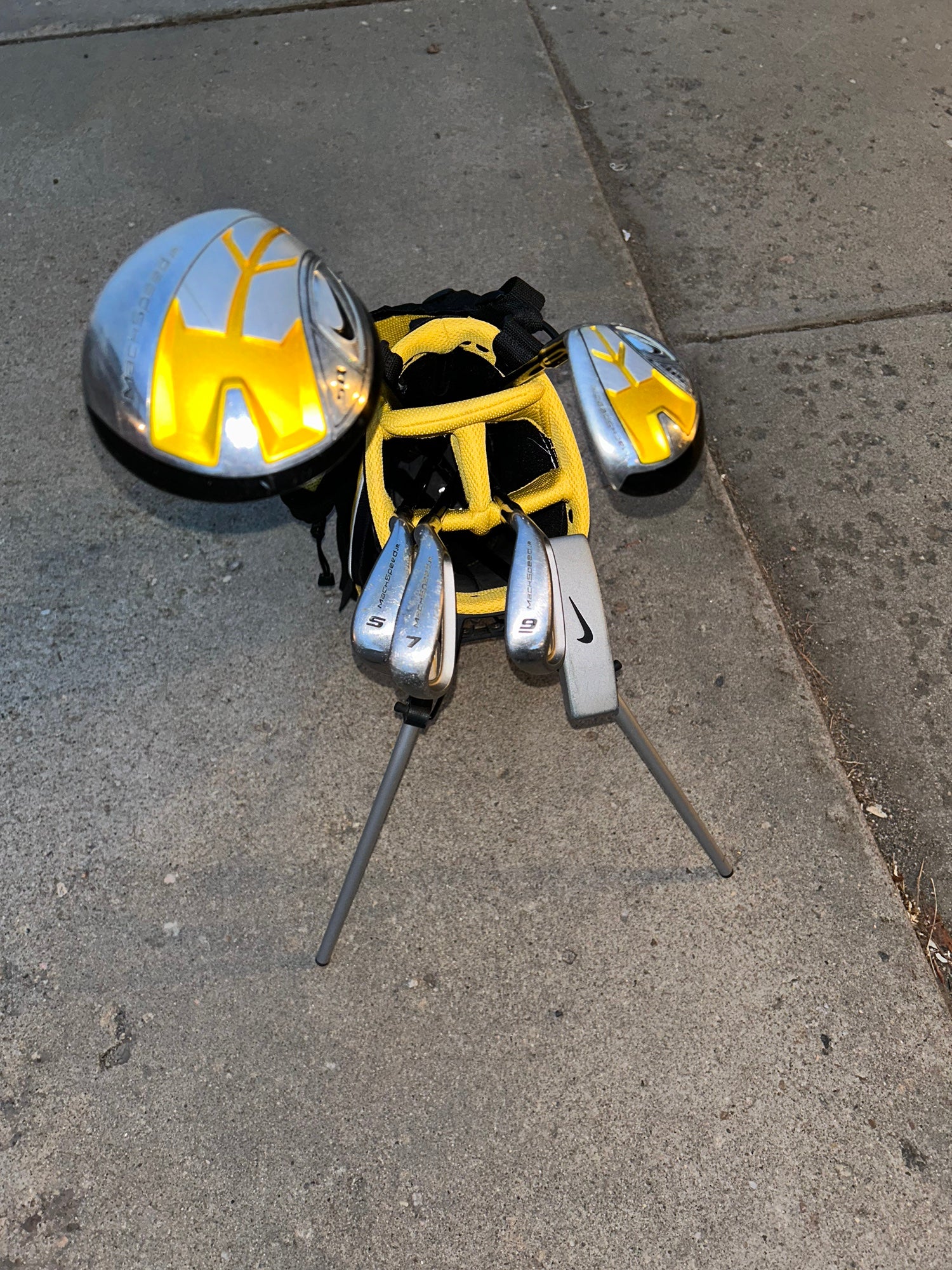 Nike Junior Youth SQ Matchspeed Jr. Golf 6 Club Set R.H. for