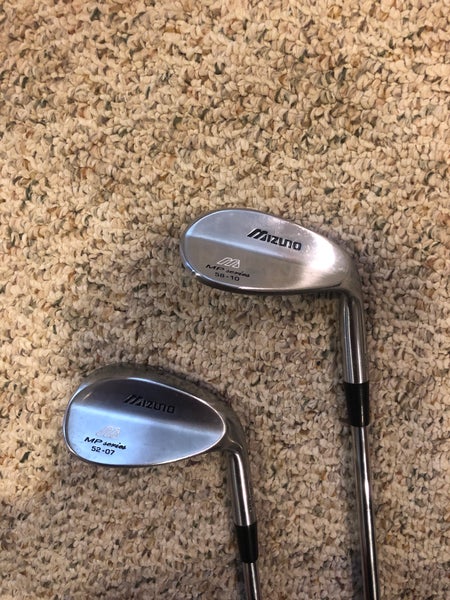 Used Right Handed Regular Flex 52 Degree MP Series Wedge