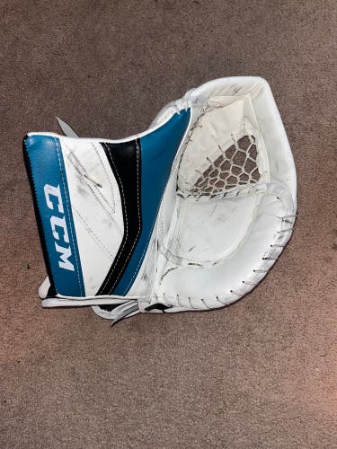 CCM Pro Stock Glove