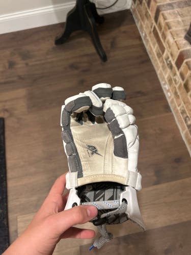 True Zero light lacrosse gloves