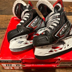 Youth CCM JetSpeed FT2 Hockey Skates Regular Width Size 11 - In Great Used Condition