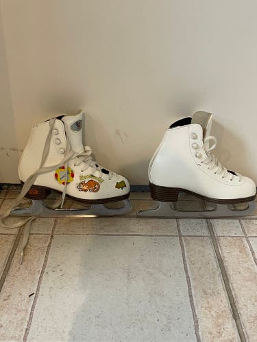 Used Riedell Size JR 12 Figure Skates