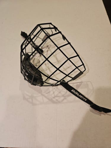 Bauer Profile II Cage Oreo