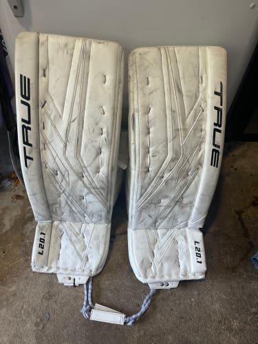 33"+1 True Pro Stock L20.1 Goalie Leg Pads