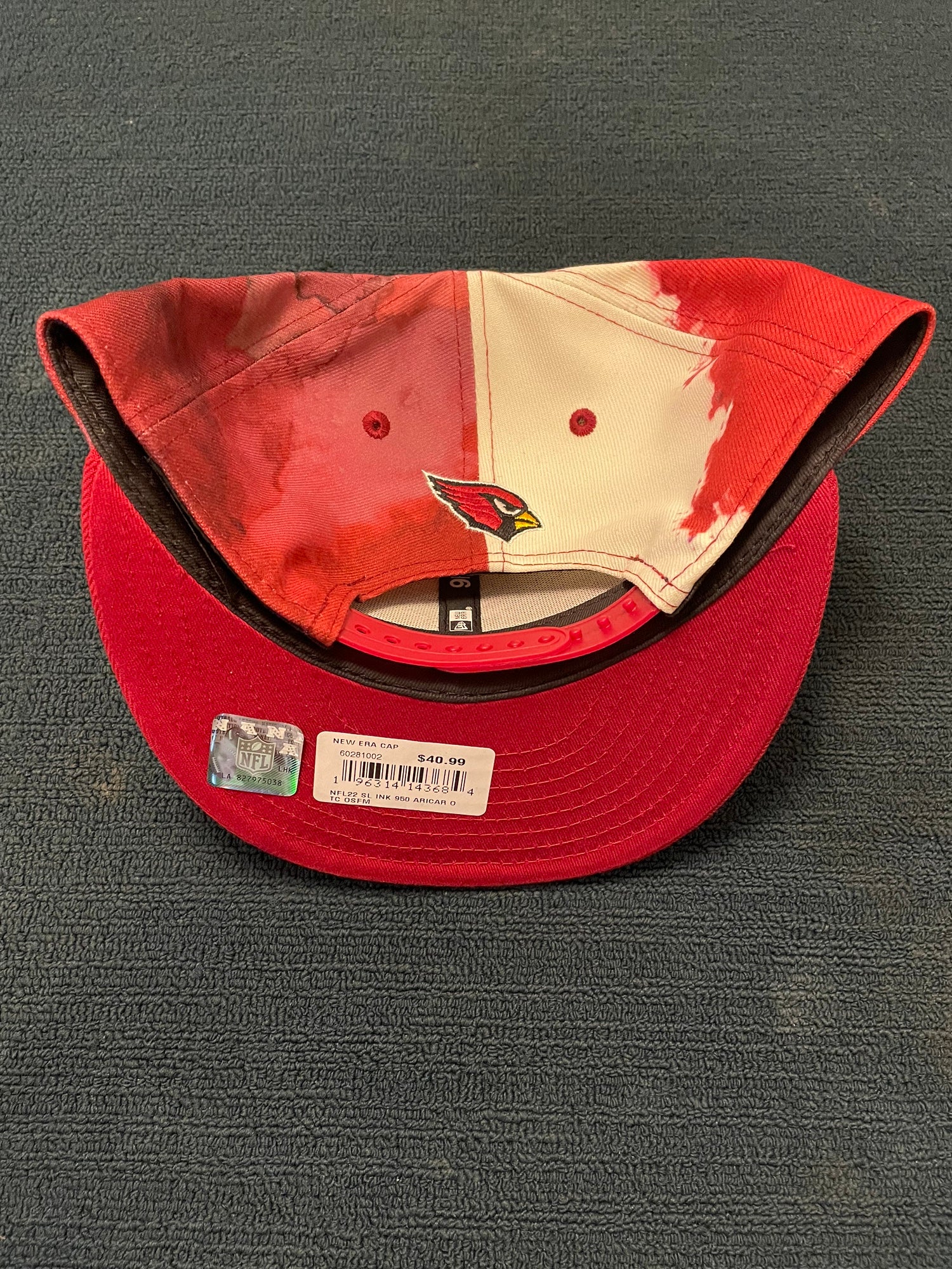 NEW ERA 'Tampa Bay Buccaneers NFC' 9Fifty Snap Back Hat (Red Tie Dye)