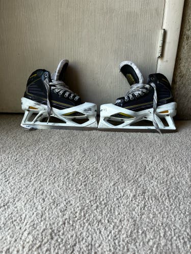 Junior Used Bauer Supreme One.9 Hockey Goalie Skates Regular Width Size 4