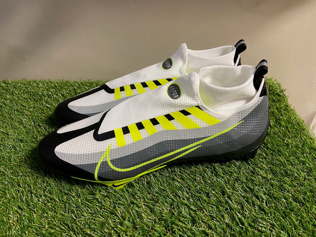 Nike Vapor Edge Pro 360 Football Cleats Grey Volt Men's Size 13 DQ3670-071 NEW