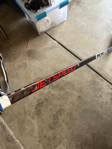 Intermediate Left Hand P88 Jetspeed FT5 Hockey Stick