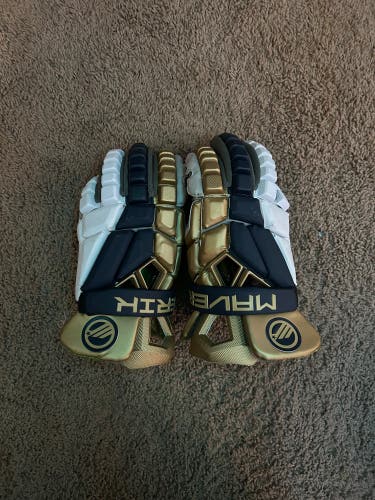 Showtime 2022 Max gloves
