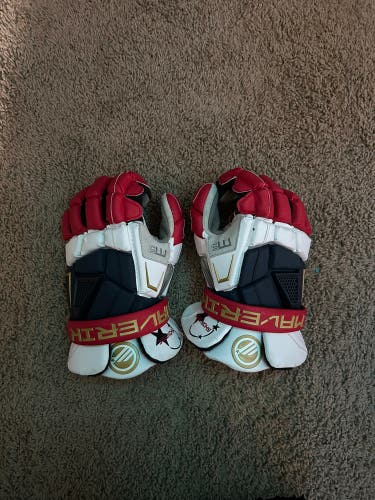 Showtime 2021 M5 Gloves