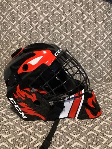 Used CCM  7000 Goalie Mask