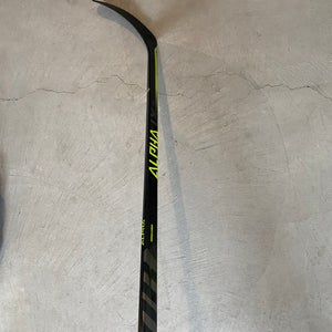 Senior New Right Handed Warrior Alpha Lx 20 Hockey Stick P90 Pro Stock