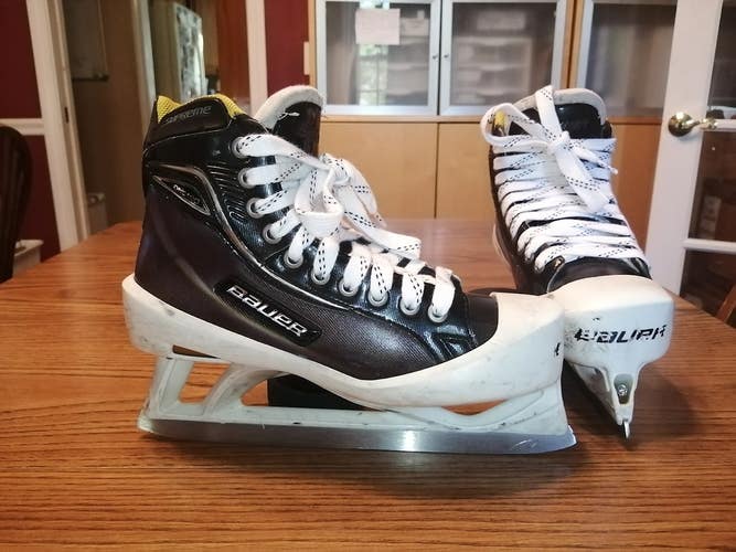 Bauer Supreme One100 Used Goalie Skates Size 9
