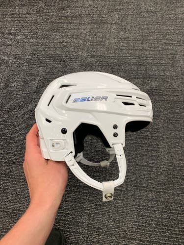 Bauer Pro Stock Re-Akt 150 Helmet