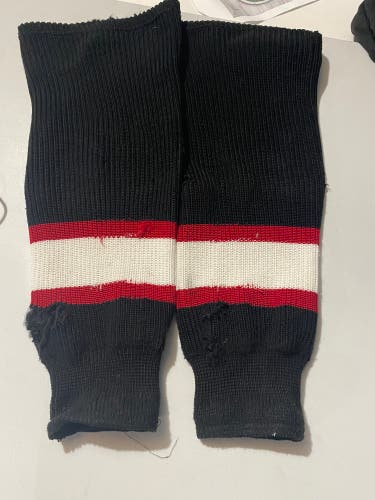 Black Senior Medium  Knit Socks