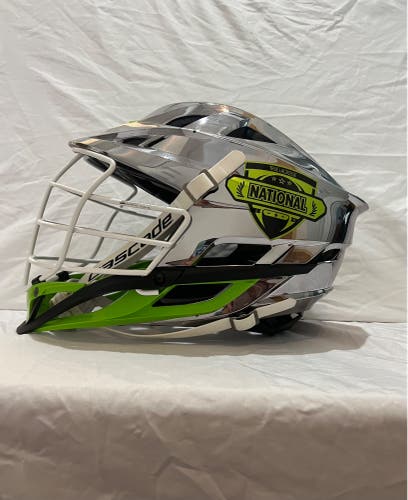 True National 2021 S lacrosse helmet