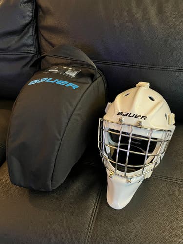 Senior Used Bauer Profile 950 Goalie Mask