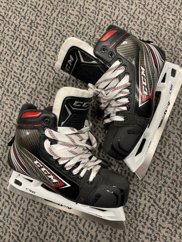 OUT OF BOX CCM Jetspeed FT460 size 6.5 D width skates
