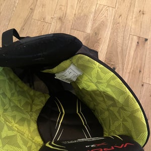 Junior Used Small Bauer Vapor X2.9 Hockey Pants