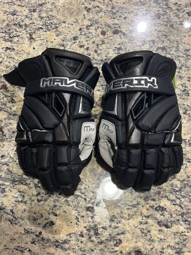 Maverik Max Lacrosse Gloves