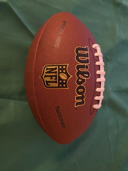 : Wilson NFL MVP Football - Brown, Junior Size : Official  Footballs : Sports & Outdoors