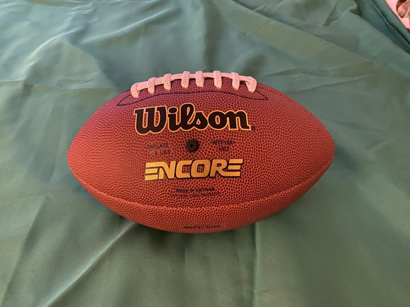 : WILSON NFL Ignition Football with Pump & Tee - Junior