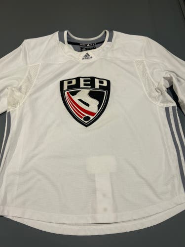 White Used Large Adidas Jersey