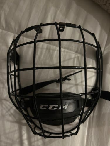 Large CCM Full Cage FM580
