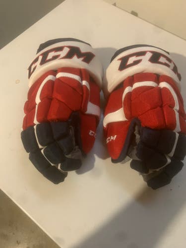 New CCM HG12 Gloves 13" Pro Stock