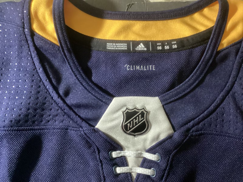 Adidas NHL Vegas Golden Knights 'Hockey Fights Cancer' Jersey sz 50 purple  CR622