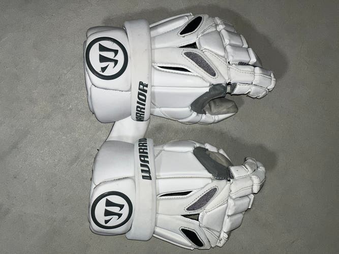 Used Player's Warrior Medium Burn Lacrosse Gloves