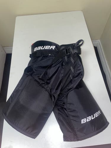 Bauer Vapor X700 Hockey Pants Jr S (used)
