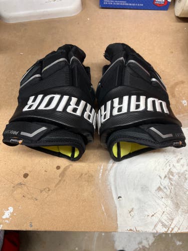 Used Warrior Alpha Lx Pro Gloves 14"