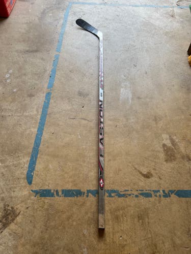 Original Senior Used Left Hand Easton Synergy SE Hockey Stick P92