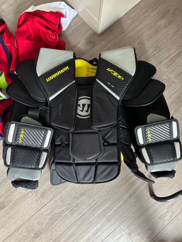 Used Medium Warrior  Ritual XP Goalie Chest Protector