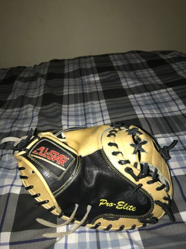 RARE All Star CM3000SBT Catcher's Glove 33.5"