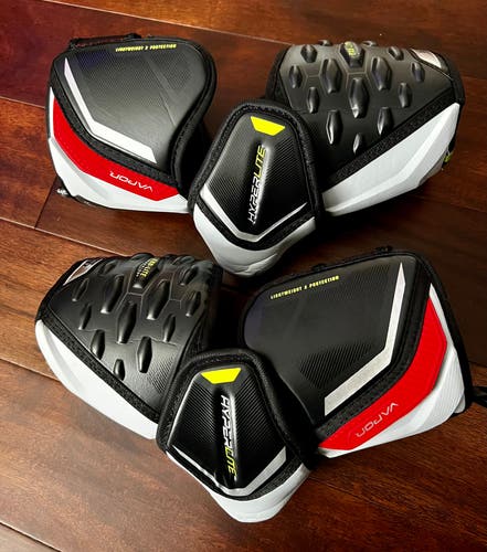Used Large Bauer  Vapor Hyperlite Elbow Pads