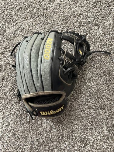 11.5" A2000 Baseball Glove 1786 Super Skin