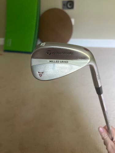 Like New Taylormade Milled Grind 52* Wedge SB-09*