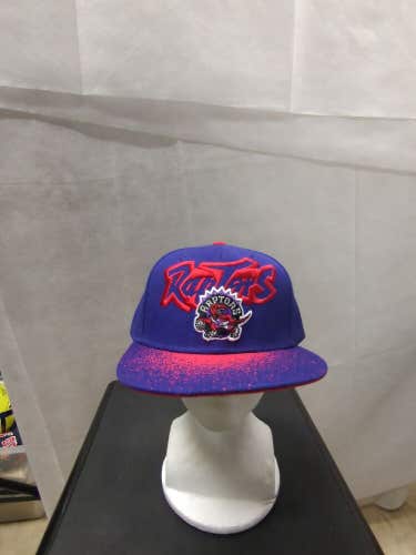 NWS Toronto Raptors Mitchell & Ness Spray Paint Snapback Hat NBA